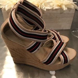 Mia Wedges Tan, Black, Red, and White size 9